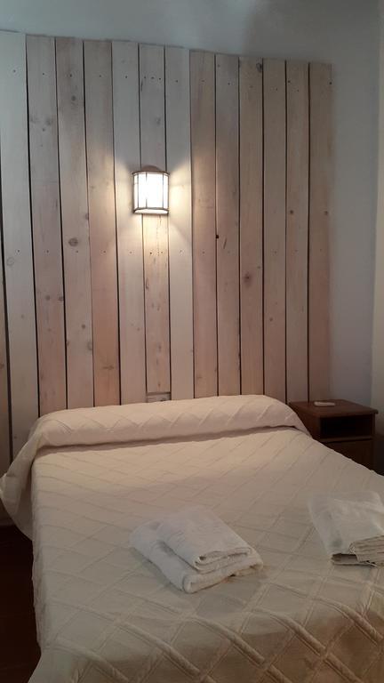 Albergue De Espiel ภายนอก รูปภาพ